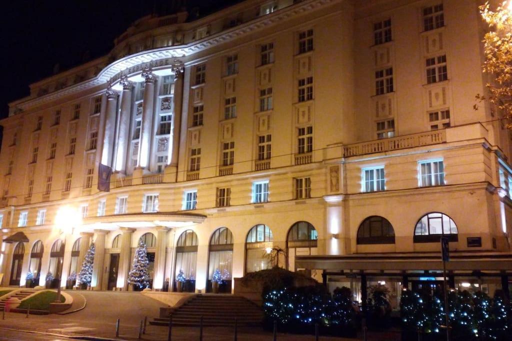 Zagreb Botanical Garden Budget Apartment Екстериор снимка